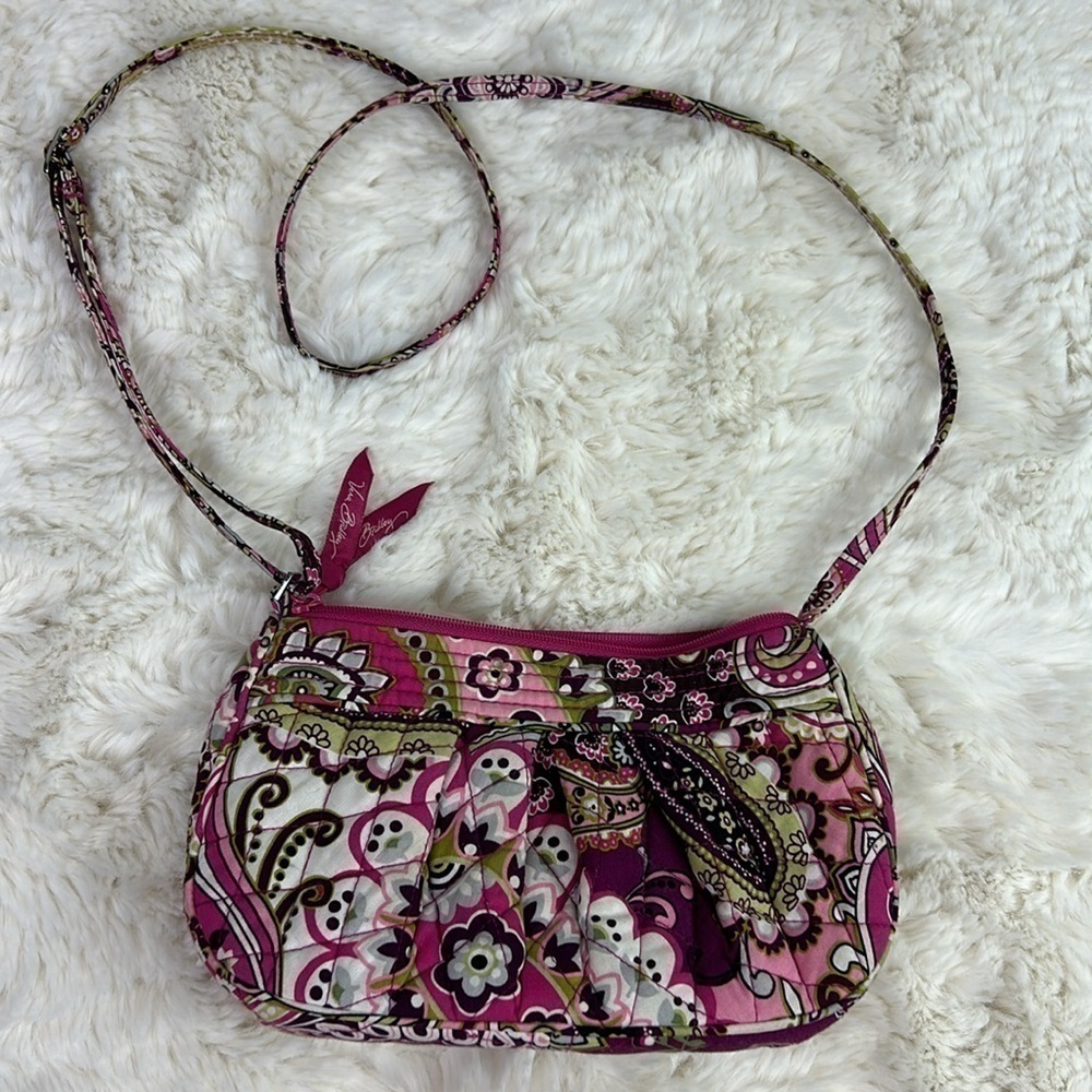 Vera Bradley Floral Very Berry Paisley Crossbody Purse Hipster Adjustabl…